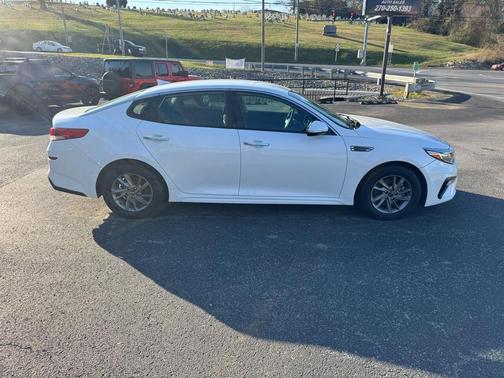 2020 Kia Optima LX
