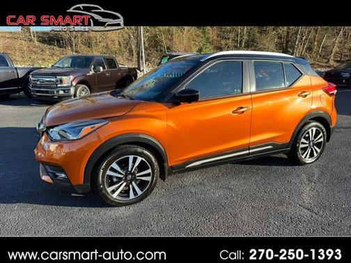 2019 Nissan Kicks SR