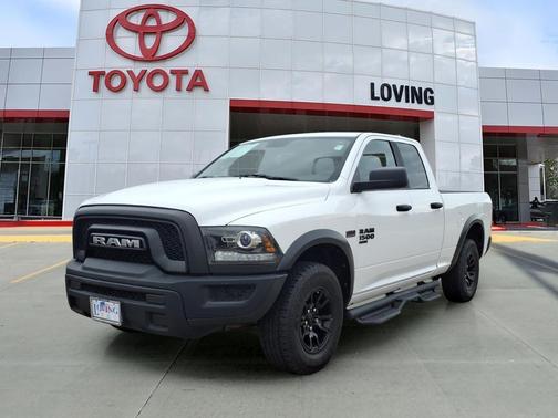 Bright White Clearcoat 2024 RAM 1500 Classic SLT