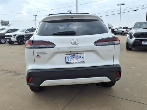 2026 Toyota Corolla Cross LE