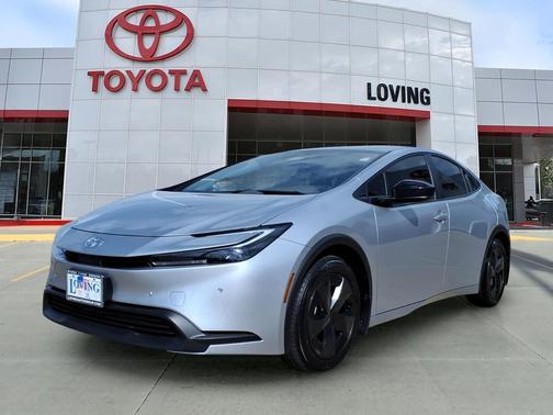 2026 Toyota Prius LE