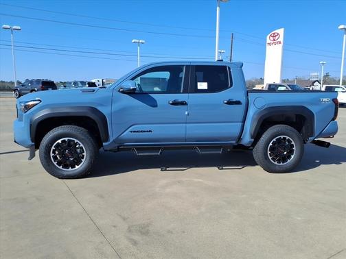2026 Toyota Tacoma Hybrid TRD Off Road
