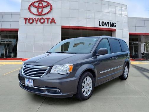 Granite Crystal Metallic Clearcoat 2016 Chrysler Town & Country Touring