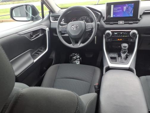 Silver Sky Metallic 2025 Toyota RAV4 LE