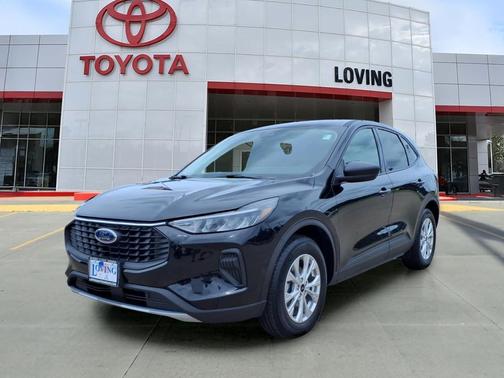 Agate Black Metallic 2025 Ford Escape Active