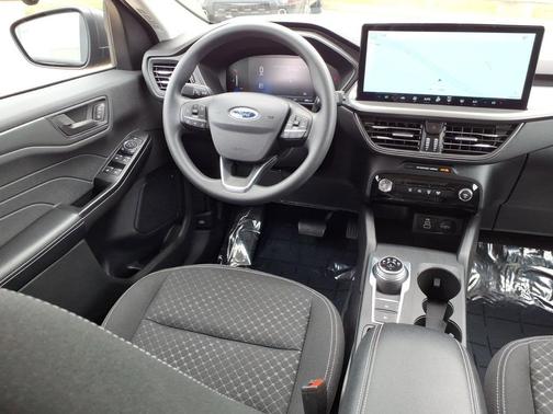 Agate Black Metallic 2025 Ford Escape Active
