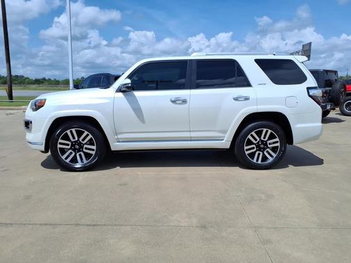 2023 Toyota 4Runner Limited