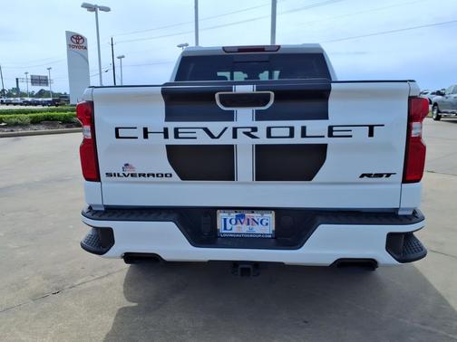 Summit White 2025 Chevrolet Silverado 1500 RST