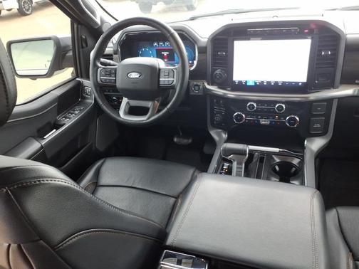 Avalanche 2024 Ford F-150 Lariat