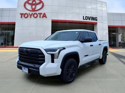 Ice Cap 2023 Toyota Tundra SR5
