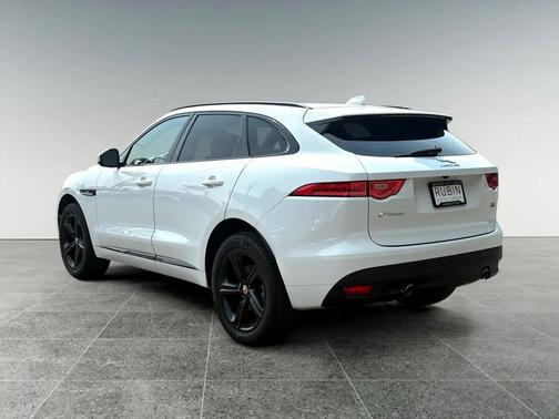 2019 Jaguar F-PACE 25t R-Sport
