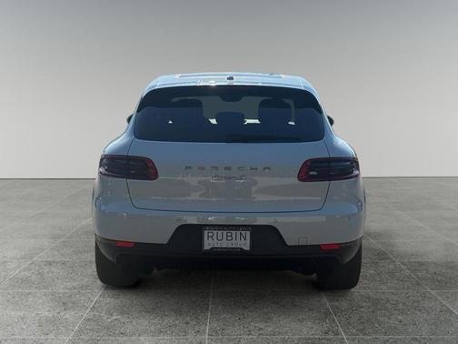 2015 Porsche Macan S