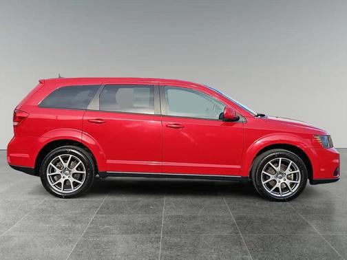 Redline 2 Coat Pearl 2019 Dodge Journey GT