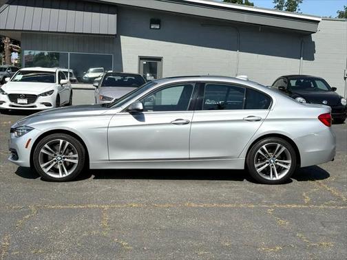 2018 BMW 330 xDrive