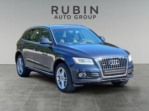 Blue 2014 Audi Q5 TDI