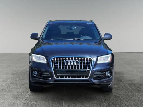 Blue 2014 Audi Q5 TDI