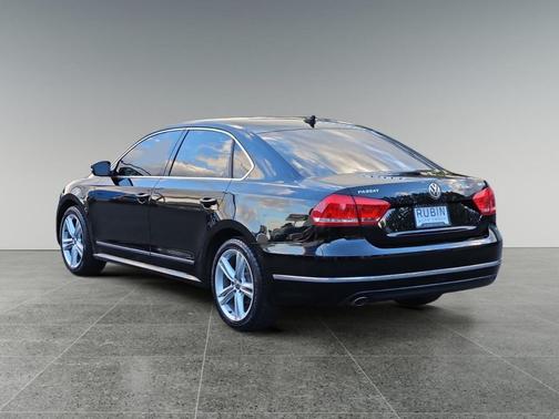 2014 Volkswagen Passat 2.0L TDI DSG SE w/Sunroof