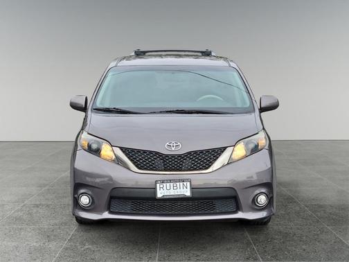 2013 Toyota Sienna SE