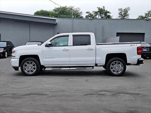 2017 Chevrolet Silverado 1500 2LT