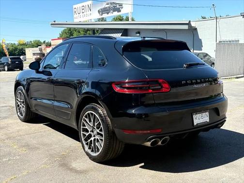 2016 Porsche Macan S