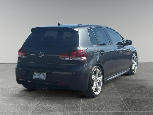 2013 Volkswagen Golf R 4-Door w/DCC & Navigation