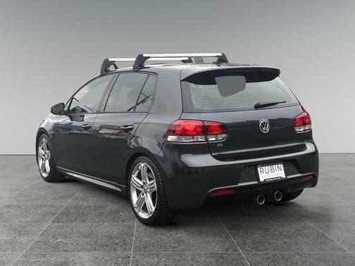 2013 Volkswagen Golf R 4-Door w/DCC & Navigation