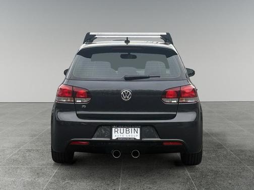 2013 Volkswagen Golf R 4-Door w/DCC & Navigation