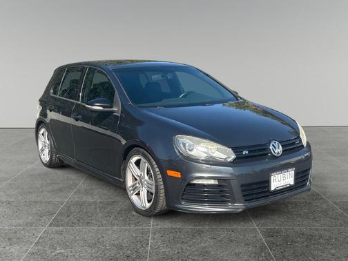 2013 Volkswagen Golf R 4-Door w/DCC & Navigation