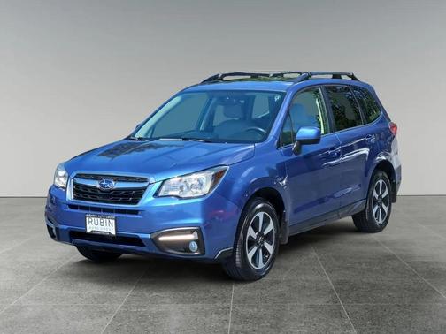 Quartz Blue Pearl 2018 Subaru Forester 2.5i Limited