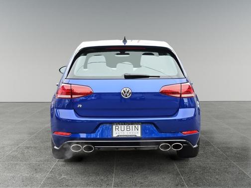 2018 Volkswagen Golf R 2.0T DSG