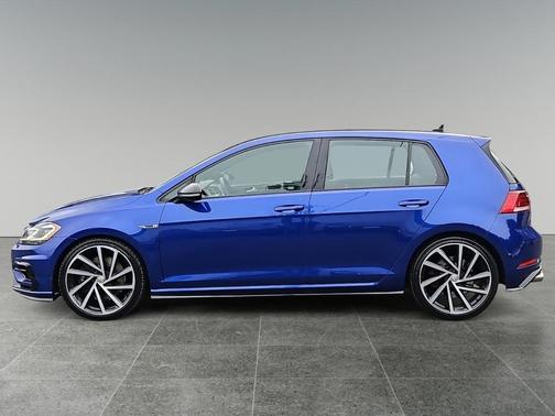 2018 Volkswagen Golf R 2.0T DSG