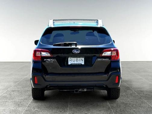 2018 Subaru Outback 2.5i
