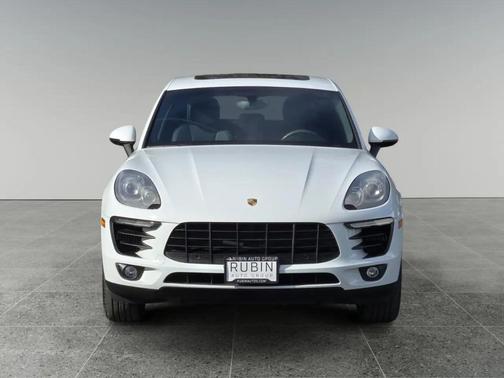 2016 Porsche Macan S