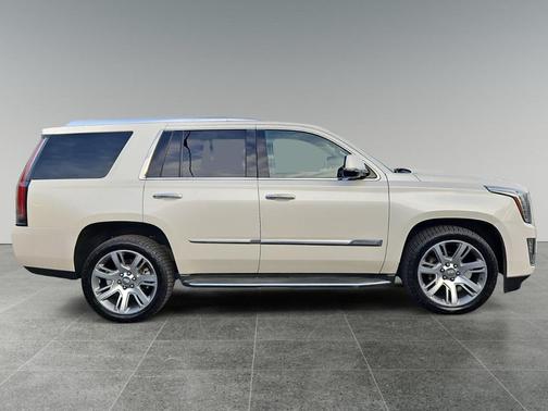 2015 Cadillac Escalade Premium