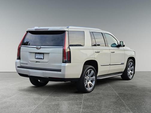 2015 Cadillac Escalade Premium