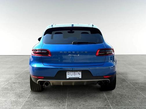 2016 Porsche Macan S