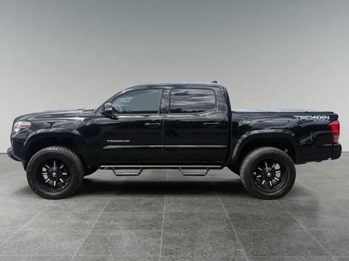 Black 2017 Toyota Tacoma TRD Sport