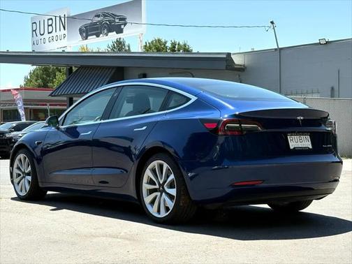 2019 Tesla Model 3 Long Range