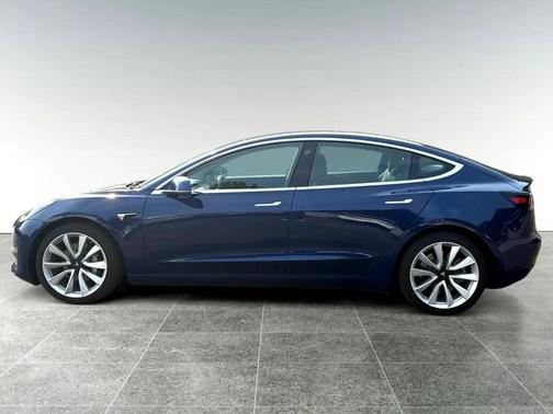 2019 Tesla Model 3 Long Range