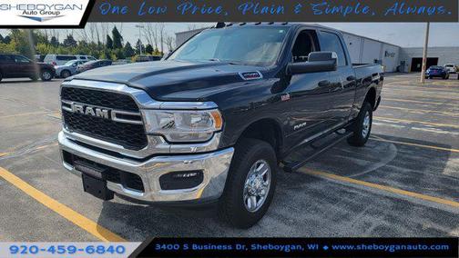 2020 RAM 2500 Tradesman Crew Cab 4X4 6'4' Box