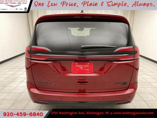 2026 Chrysler Pacifica Limited