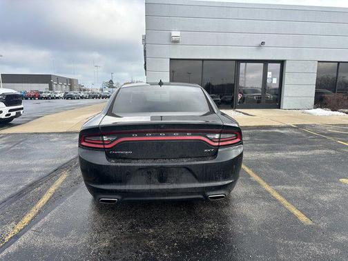 2018 Dodge Charger SXT Plus