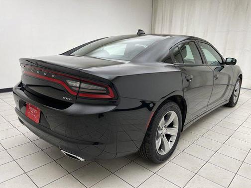 2018 Dodge Charger SXT Plus