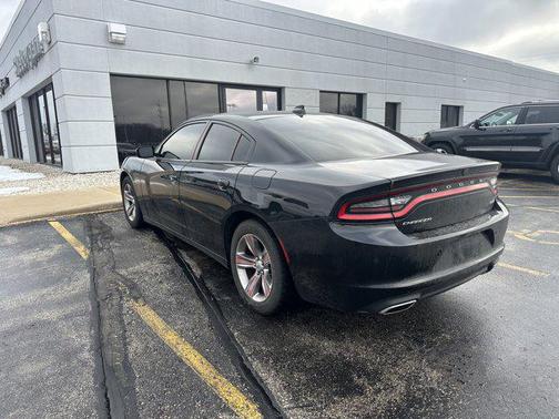 2018 Dodge Charger SXT Plus