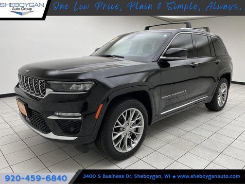 2022 Jeep Grand Cherokee Summit