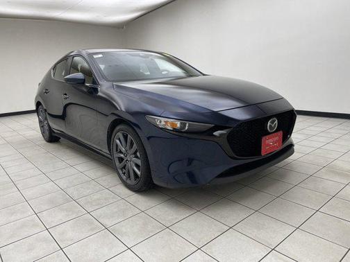 2019 Mazda Mazda3 FWD w/Preferred Package