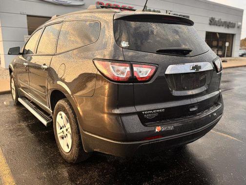 2017 Chevrolet Traverse LS