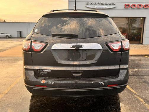 2017 Chevrolet Traverse LS