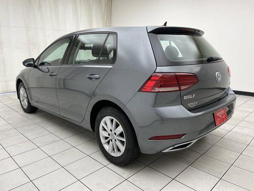 2018 Volkswagen Golf TSI S