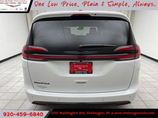 2026 Chrysler Pacifica L